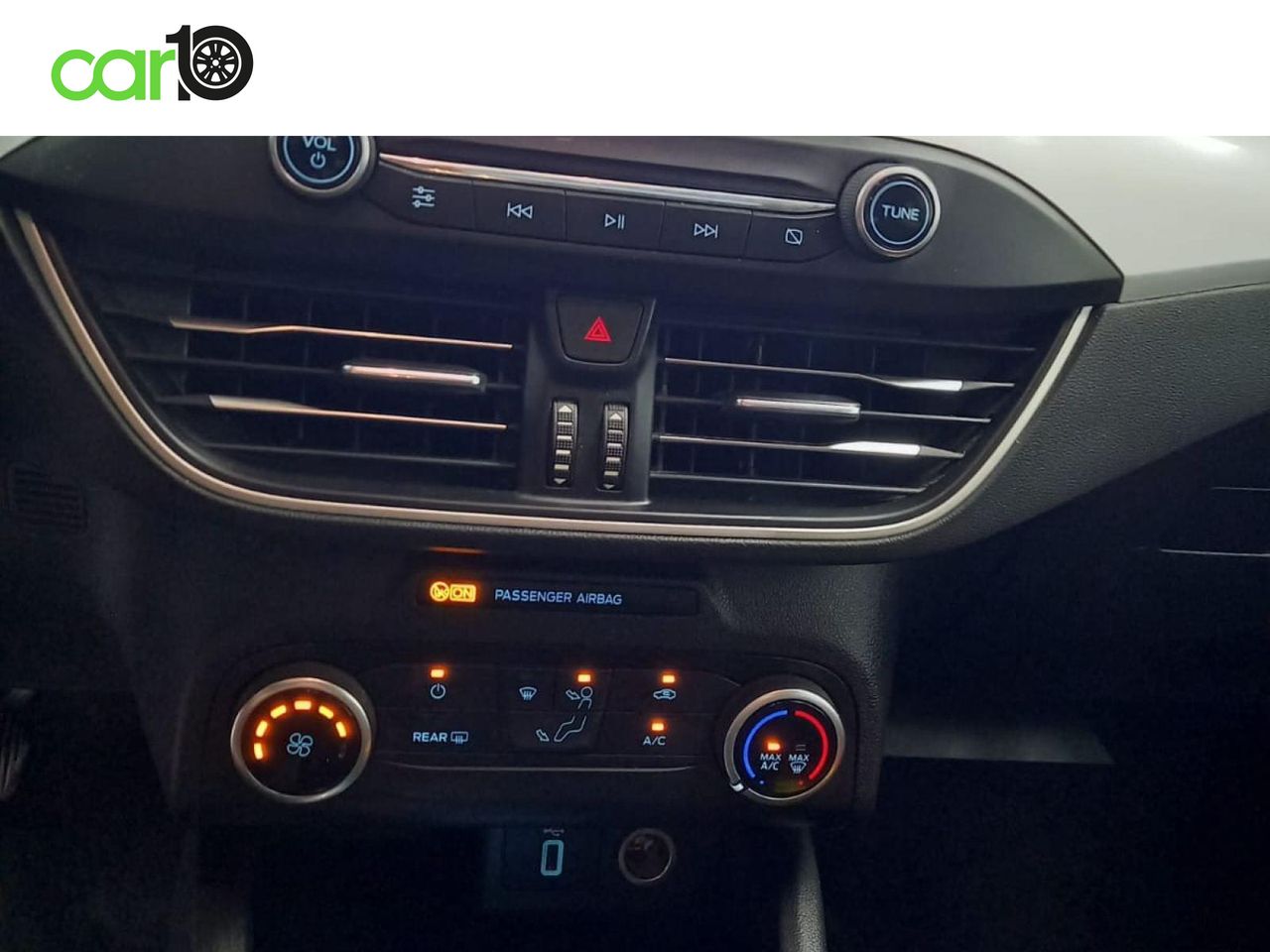 FORD FOCUS SPORTBREAK TREND+ 1.5 TDCI AUT 120CV  - Foto 15