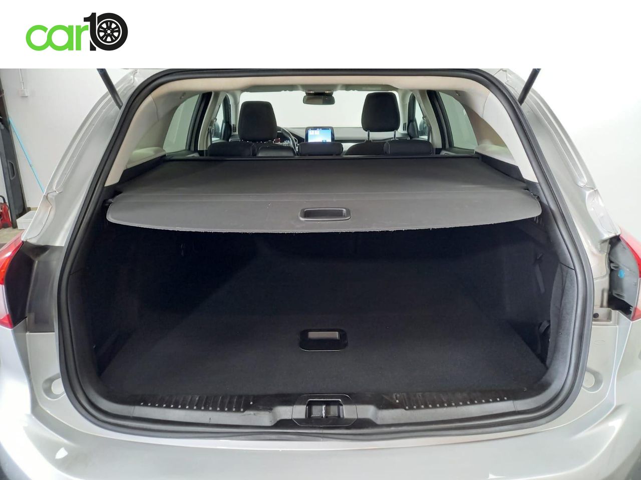 FORD FOCUS SPORTBREAK TREND+ 1.5 TDCI AUT 120CV  - Foto 20