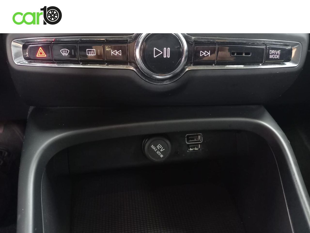 VOLVO XC40 T4 Recharge 129 + 82ch Business DCT 7  - Foto 23