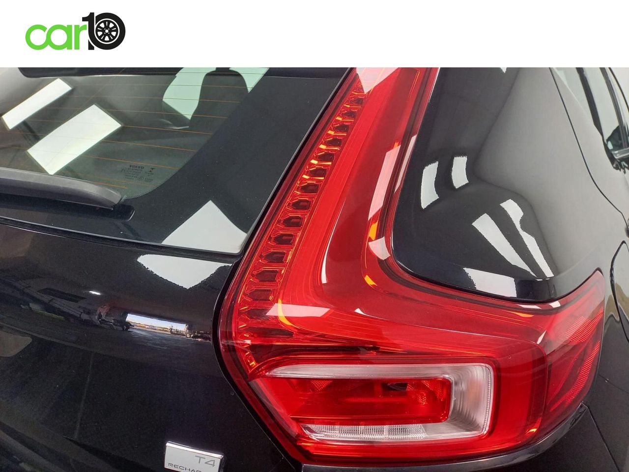 VOLVO XC40 T4 Recharge 129 + 82ch Business DCT 7  - Foto 37