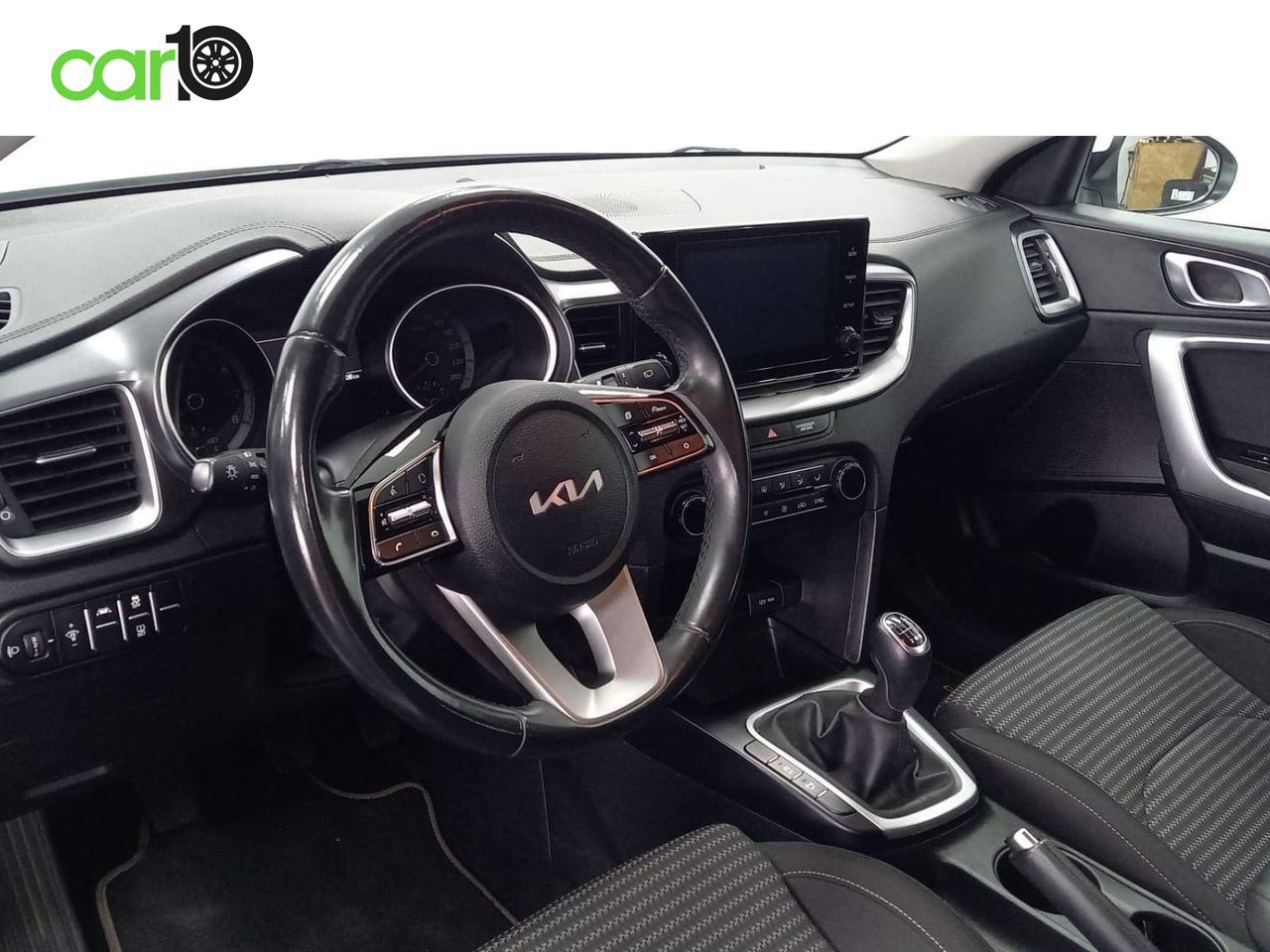 KIA XCEED 1.0 T-GDI DRIVE 88KW (120CV)  - Foto 8