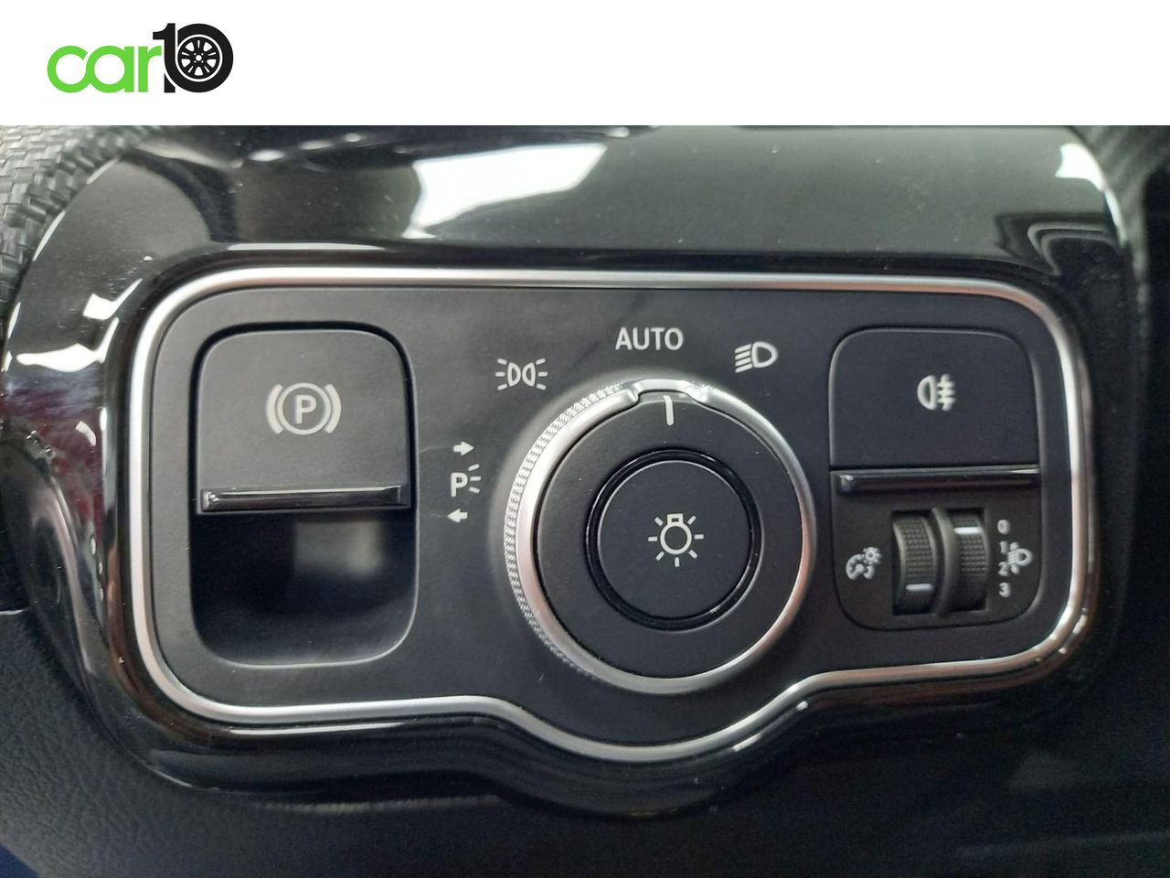 MERCEDES CLASE A 1.3 A 180 BUSINESS SOLUTION ESSENTIAL  - Foto 34