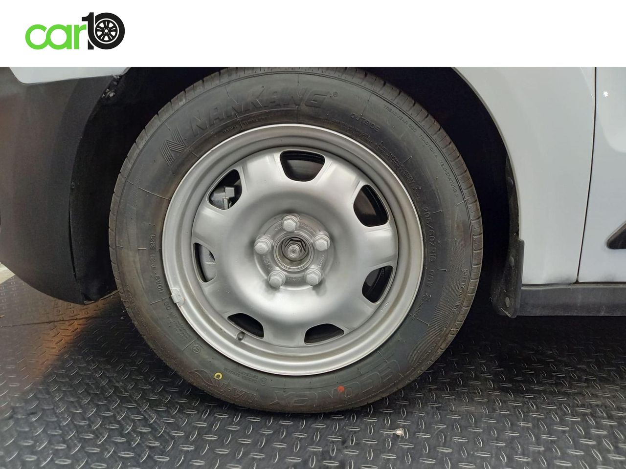 FORD TRANSIT CONNECT 1.5 TDCI 55KW AMBIENTE 210 L2  - Foto 30
