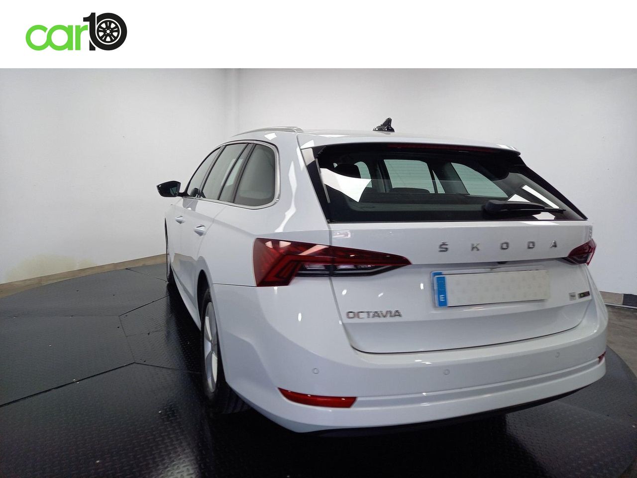 SKODA OCTAVIA Combi 1.0 TSI 81kW(110CV) DSG MHEV  - Foto 6