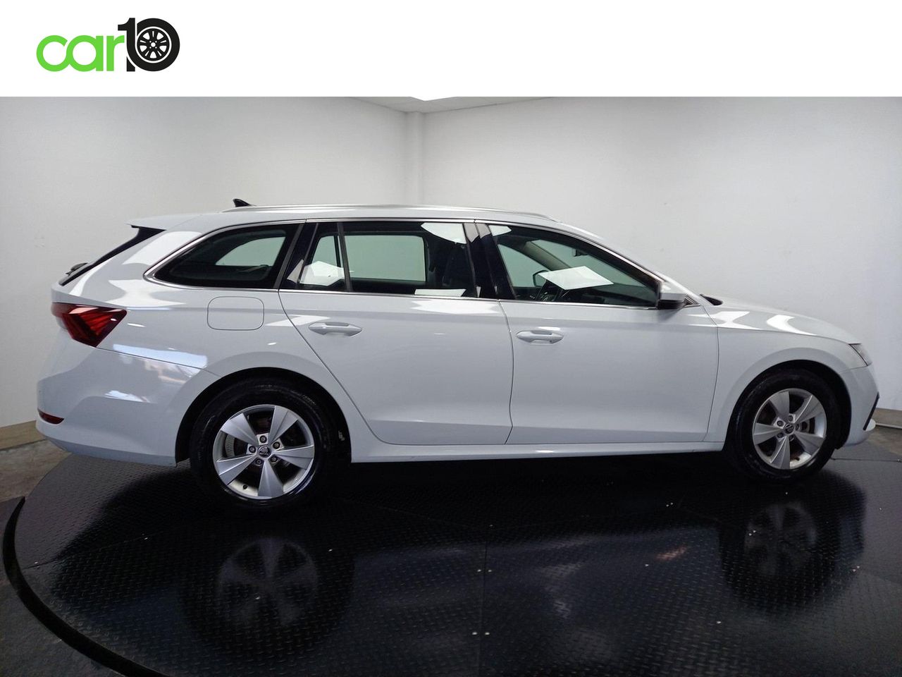 SKODA OCTAVIA Combi 1.0 TSI 81kW(110CV) DSG MHEV  - Foto 4