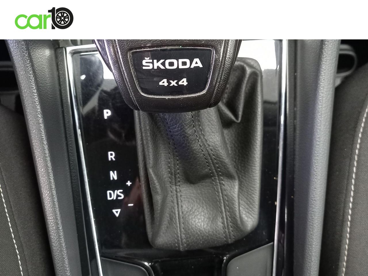 SKODA KAROQ 2.0 TDI 110kW (150CV) DSG 4X4 Ambition  - Foto 16