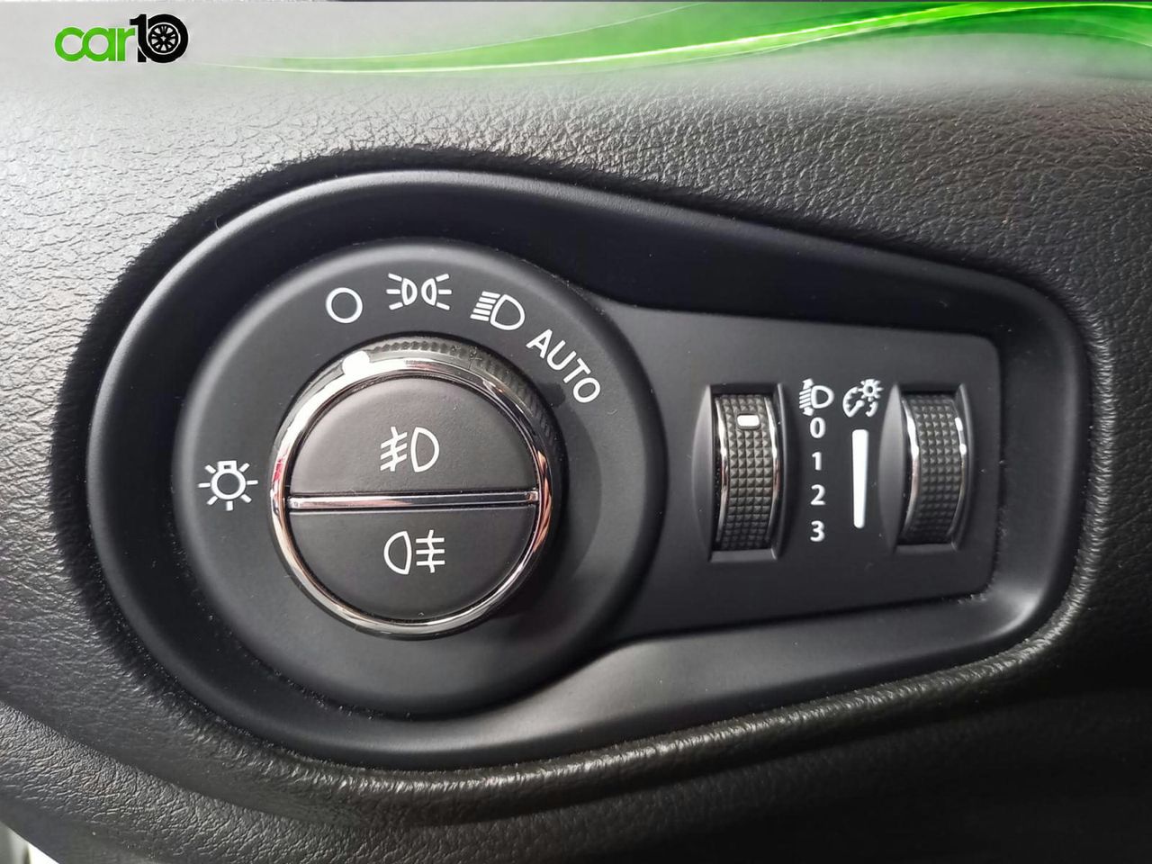 Jeep Renegade Trailhawk 4xe 1.3 PHEV 177kW(240CV) AT  - Foto 31