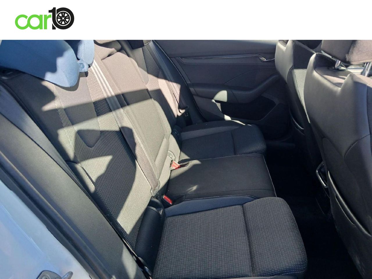 SKODA OCTAVIA Combi 1.0 TSI 81kW(110CV) DSG mHEV Ambi.  - Foto 6