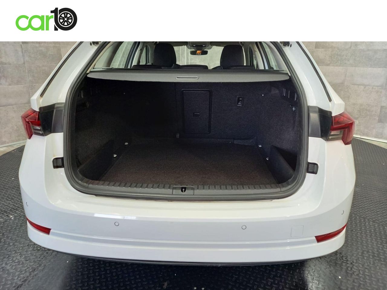 SKODA OCTAVIA Combi 1.0 TSI 81kW(110CV) DSG mHEV Ambi.  - Foto 41