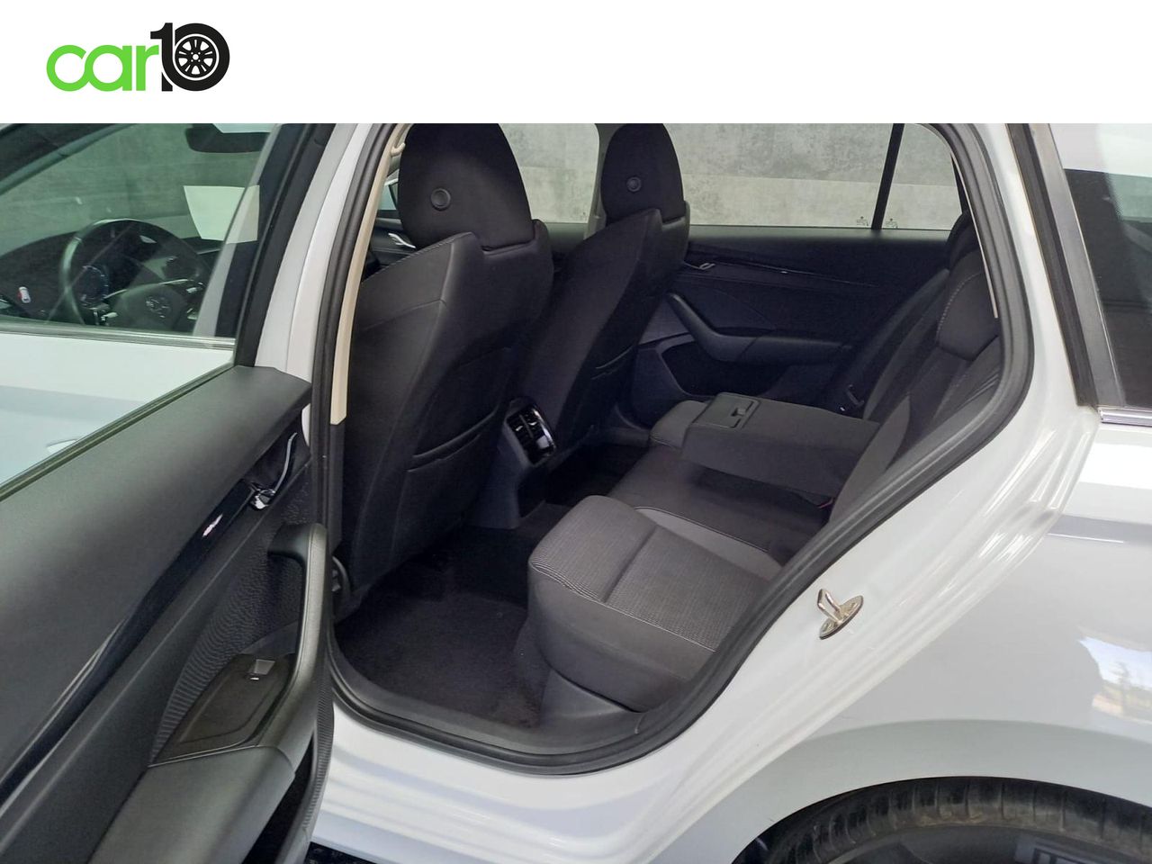 SKODA OCTAVIA Combi 1.0 TSI 81kW(110CV) DSG mHEV Ambi.  - Foto 31