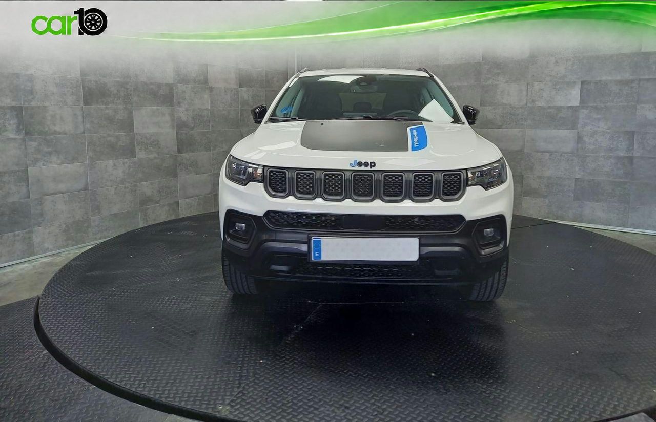 Jeep Compass 4Xe 1.3 PHEV 177kW Trailhawk AT AWD  - Foto 3