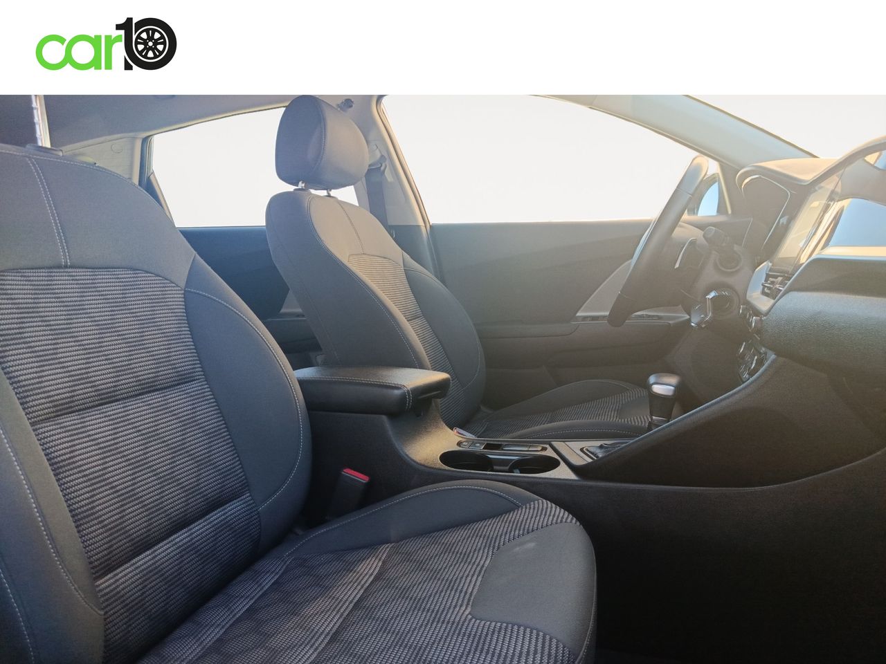 Kia Niro 1.6 GDi HEV 104kW (141CV) Concept  - Foto 14