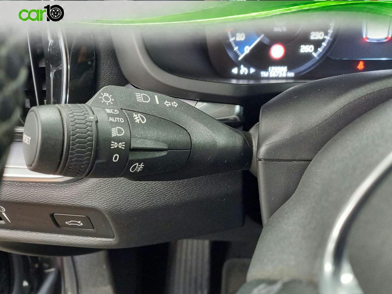 Volvo V60 2.0 B4 (D) Momentum Auto  - Foto 18