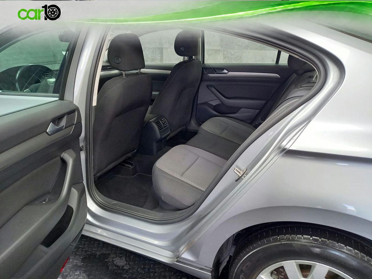 Volkswagen Passat Business 2.0 TDI 110kW (150CV)  - Foto 11
