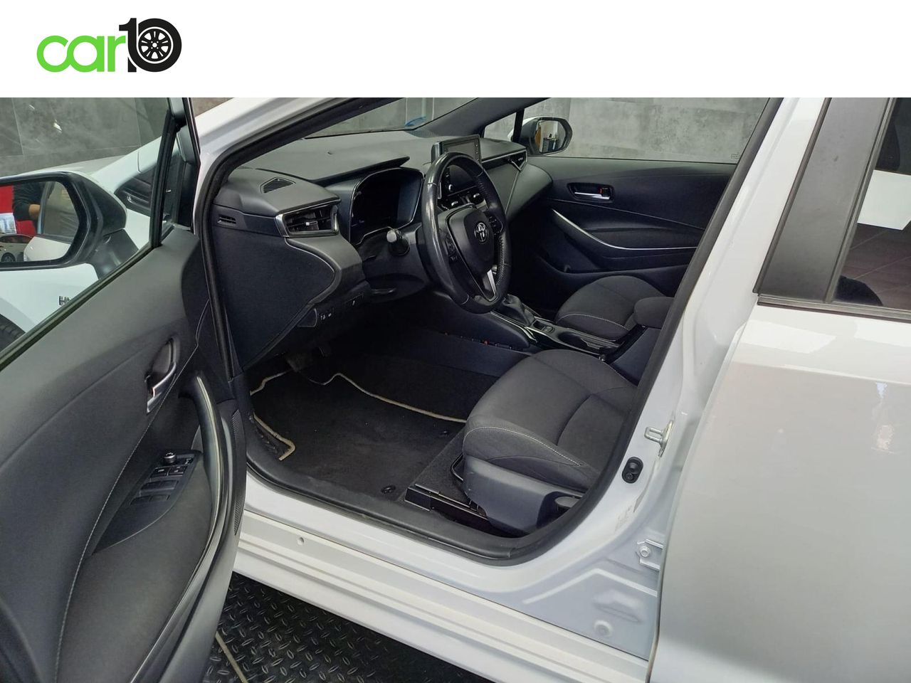 TOYOTA COROLLA 1.8 125H ACTIVE TECH E-CVT TOU SPORT  - Foto 8