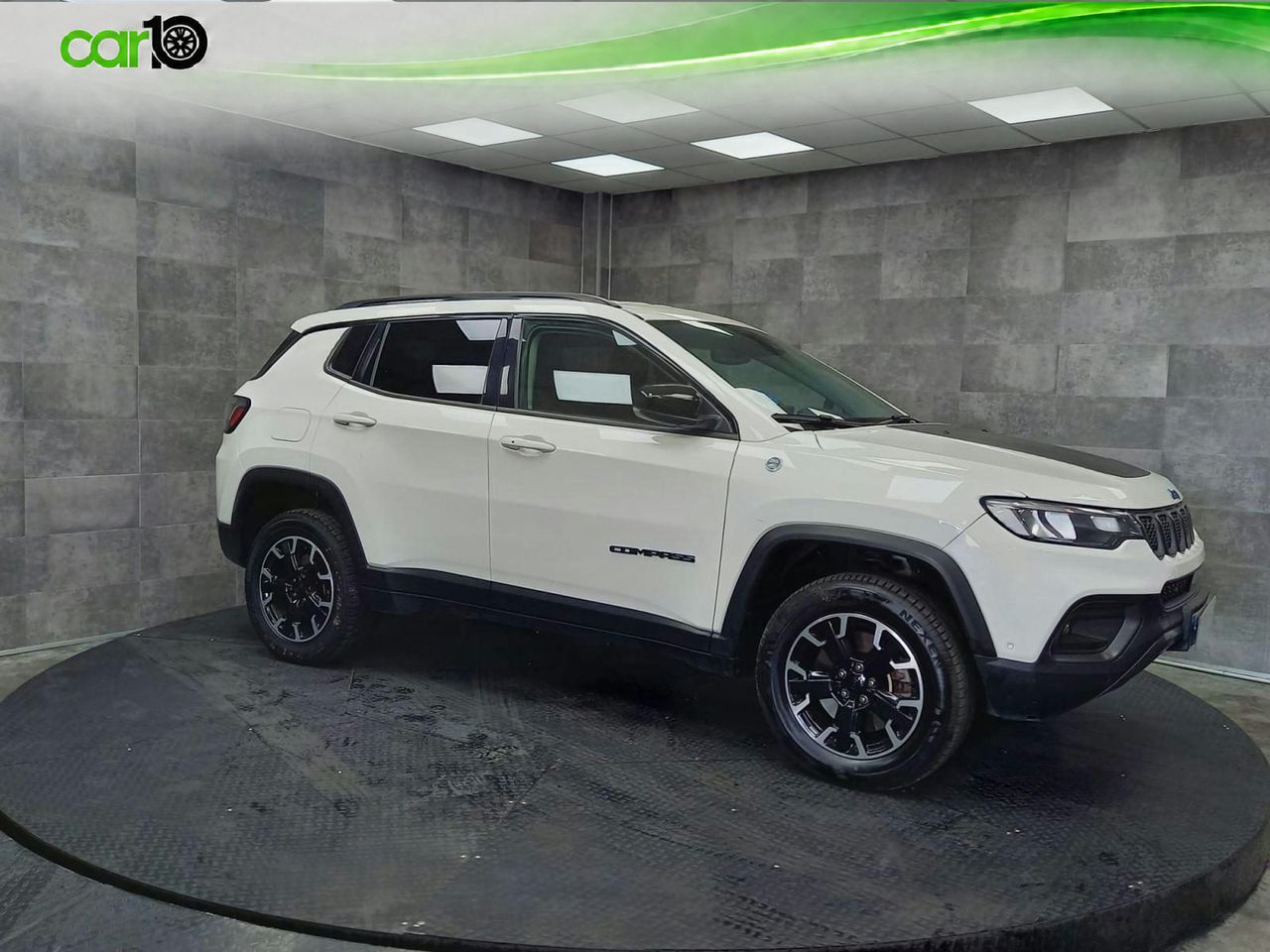 Jeep Compass 4Xe 1.3 PHEV 177kW Trailhawk AT AWD  - Foto 4
