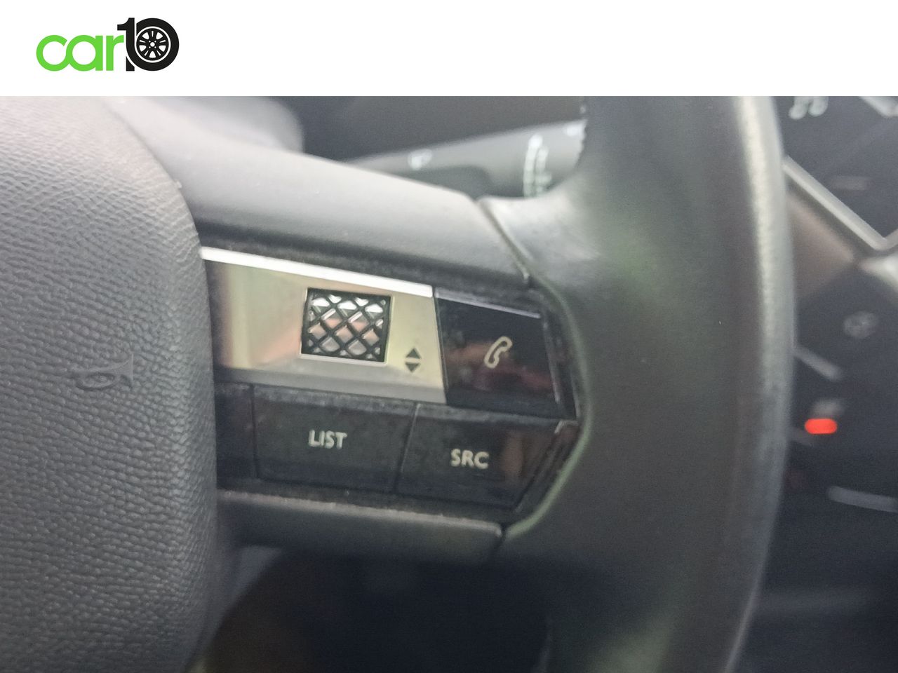 DS DS 3 Crossback BlueHDi 73 kW Manual CONNECTED CHIC  - Foto 16