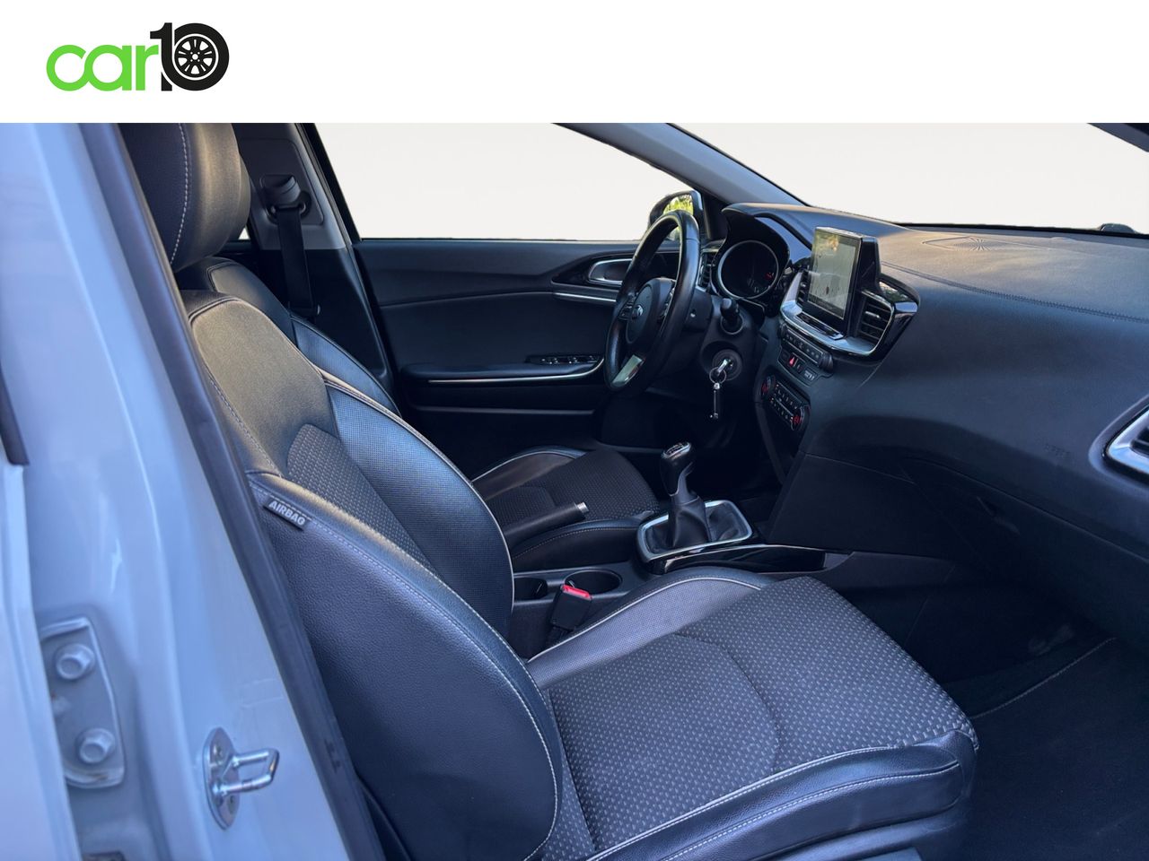 Kia Ceed 1.6 CRDi 85kW (115CV) Concept  - Foto 13
