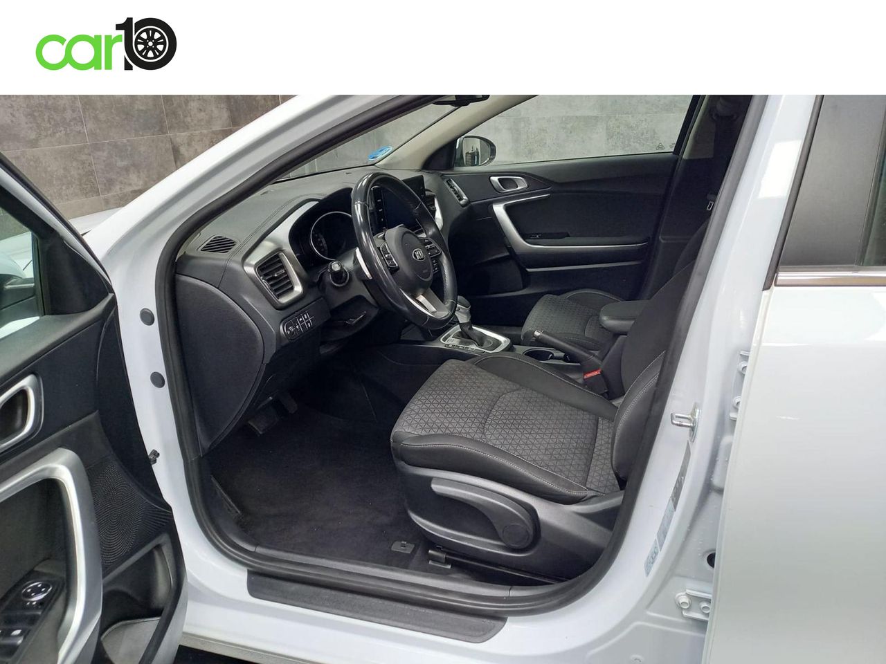 KIA CEED 1.0 MHEV 88kW (120CV) Drive DCT  - Foto 8