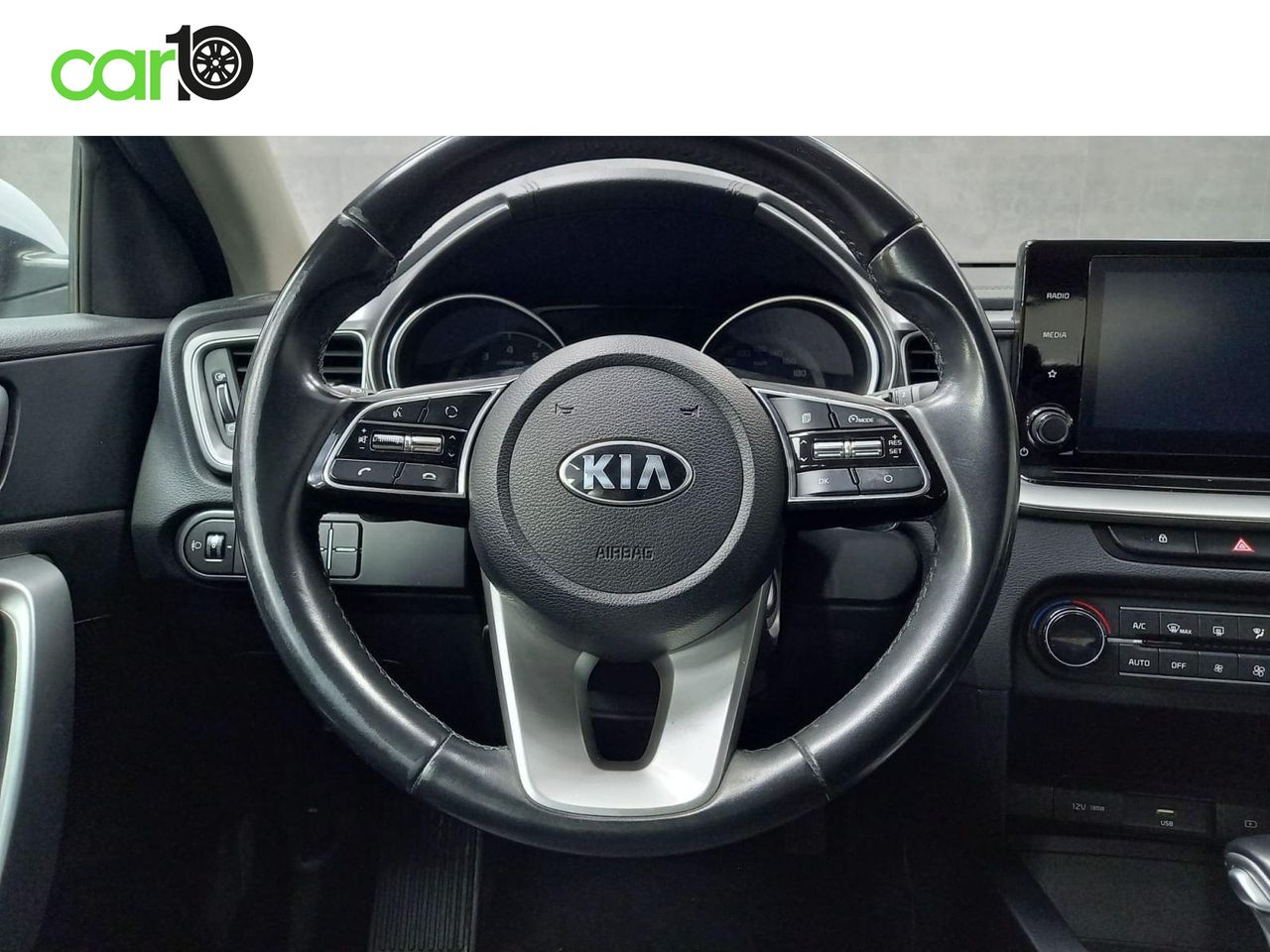 KIA CEED 1.0 MHEV 88kW (120CV) Drive DCT  - Foto 9