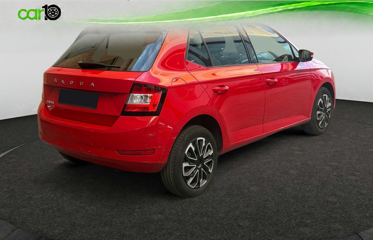 Skoda Fabia 1.0 MPI 44KW (60cv) Urban  - Foto 8