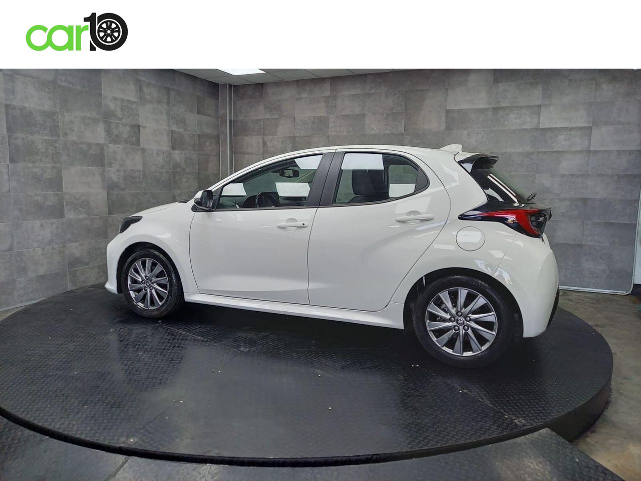 TOYOTA YARIS 1.5 120H ACTIVE TECH  - Foto 6