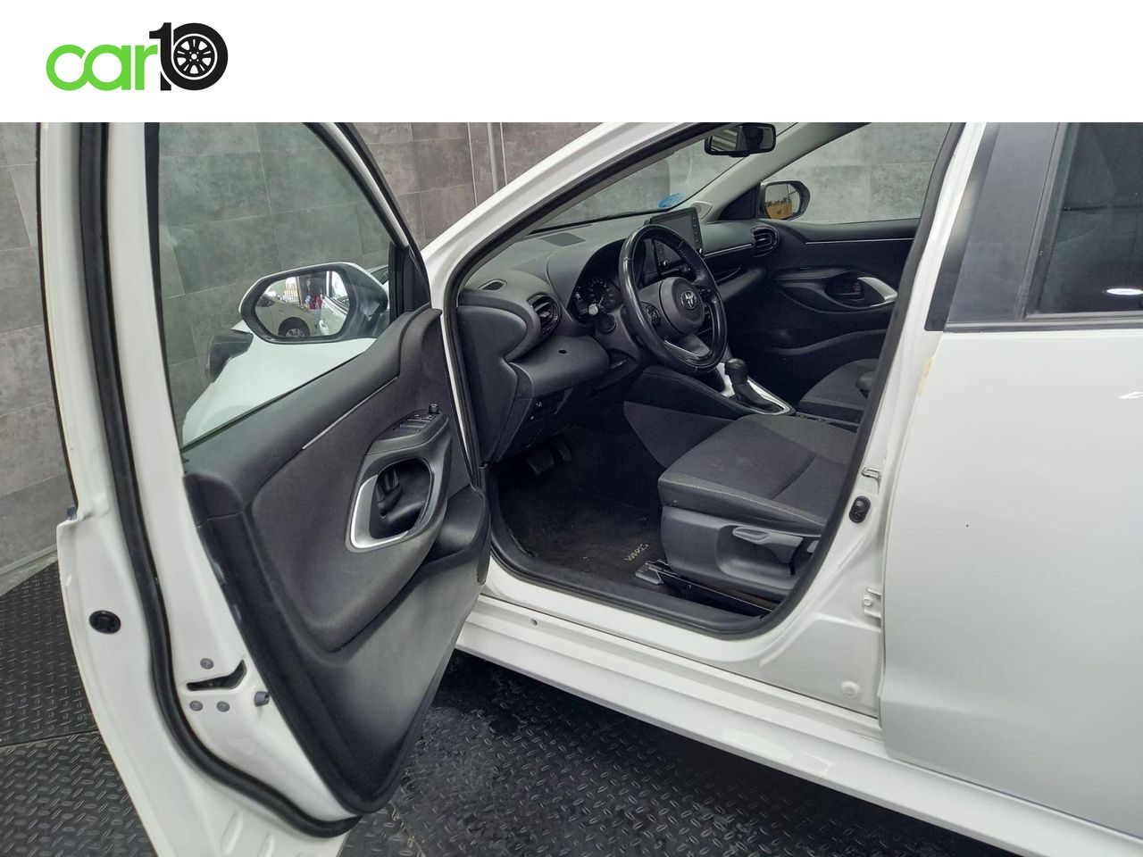 TOYOTA YARIS 1.5 120H ACTIVE TECH  - Foto 8