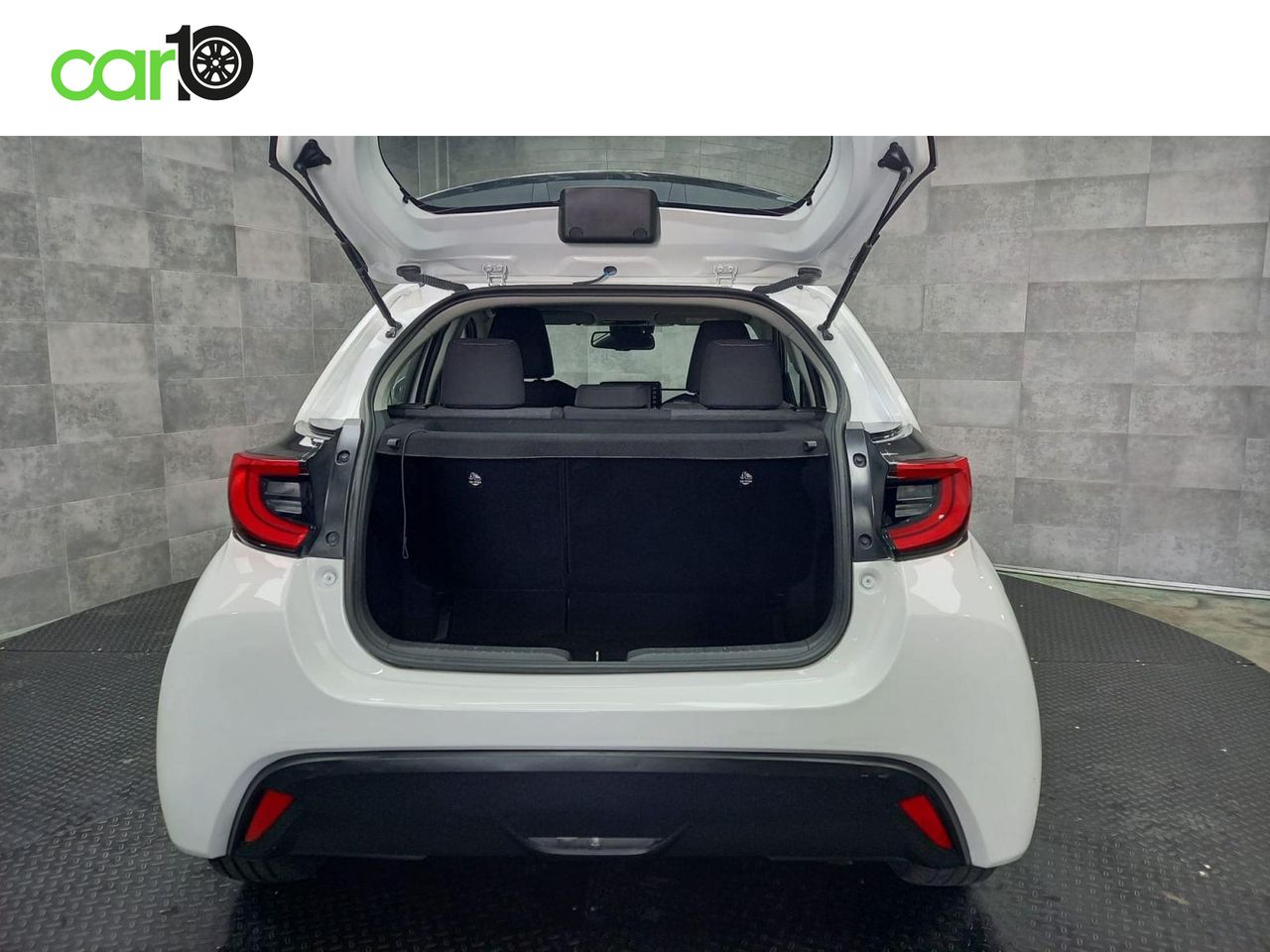 TOYOTA YARIS 1.5 120H ACTIVE TECH  - Foto 12