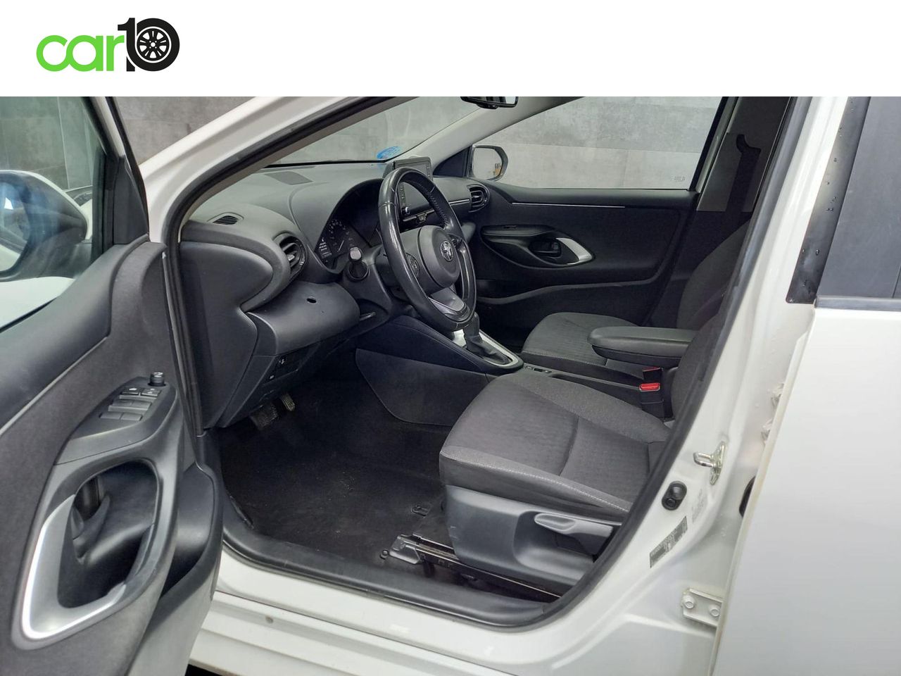 TOYOTA YARIS 1.5 120H ACTIVE TECH  - Foto 6