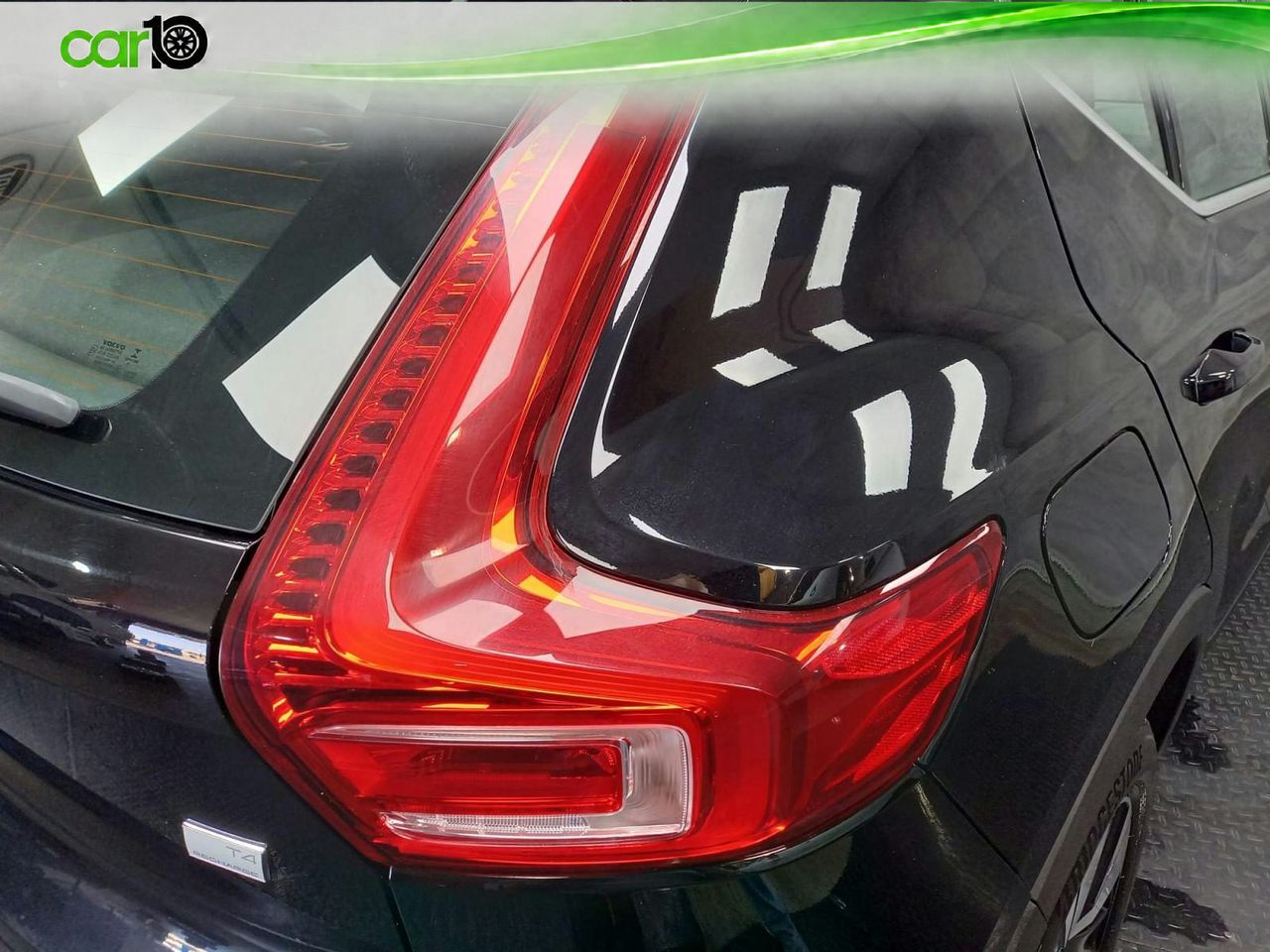 Volvo XC40 1.5 T4 Recharge PHEV Core Auto  - Foto 32
