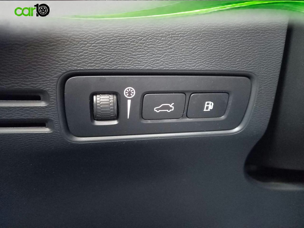 Volvo XC40 1.5 T4 Recharge PHEV Core Auto  - Foto 26