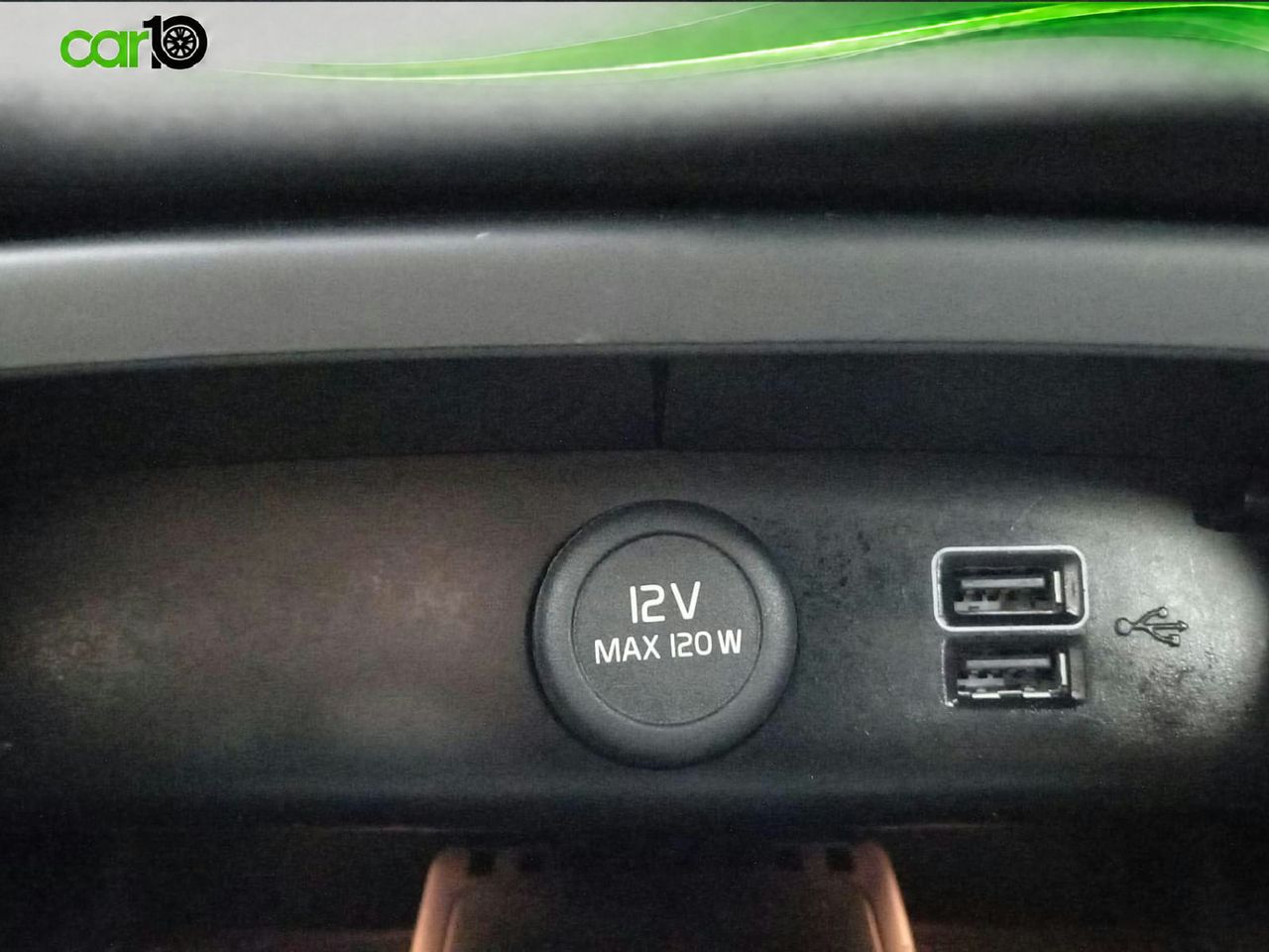 Volvo XC40 1.5 T4 Recharge PHEV Core Auto  - Foto 29