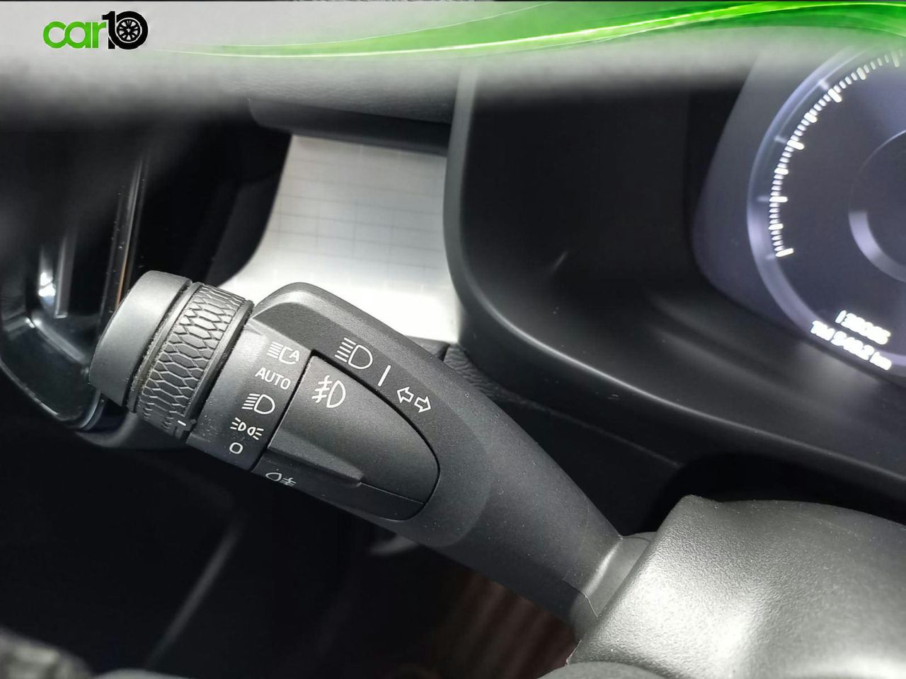 Volvo XC40 1.5 T4 Recharge PHEV Core Auto  - Foto 16