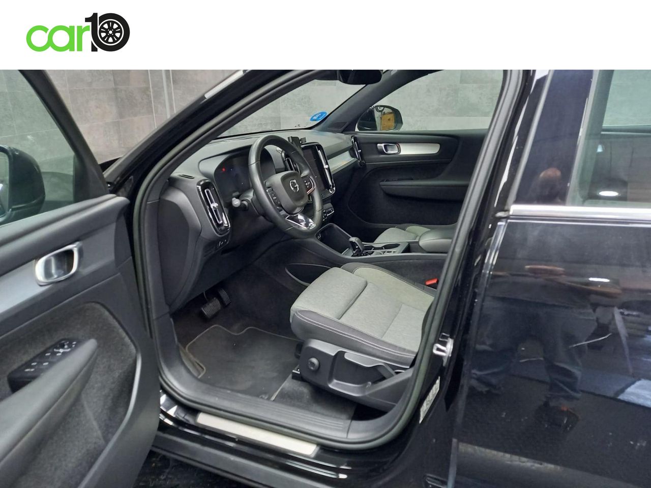 VOLVO XC40 1.5 T4 Recharge PHEV Core Auto 210 CV  - Foto 8