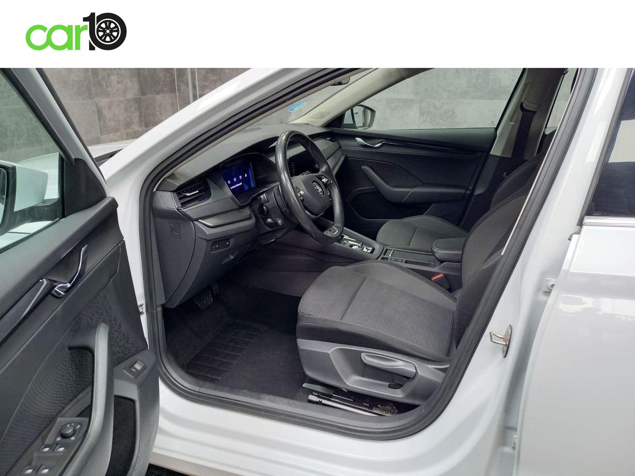 SKODA OCTAVIA 1.0 TSI 110 CV DSG MHEV Ambi.  - Foto 8