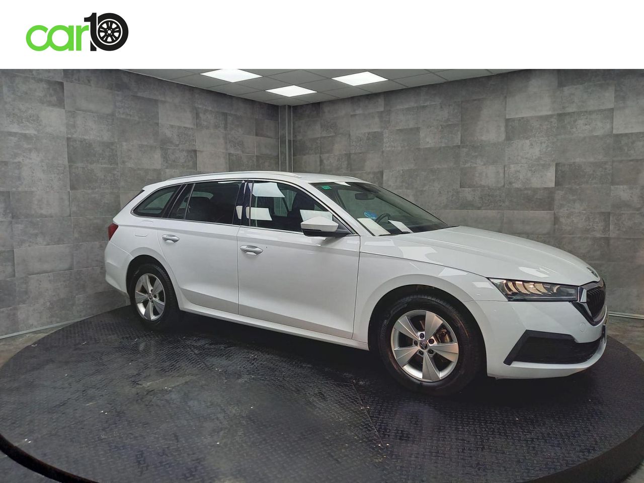 SKODA OCTAVIA 1.0 TSI 110 CV DSG MHEV Ambi.  - Foto 4