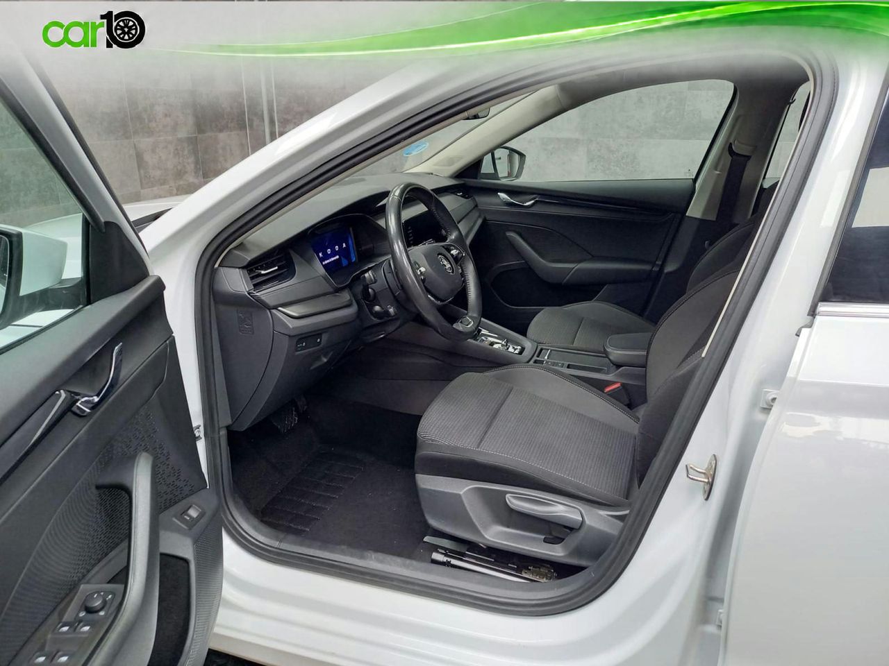 Skoda Octavia Combi 1.0 TSI 81kW(110CV) DSG mHEV Ambi.  - Foto 9