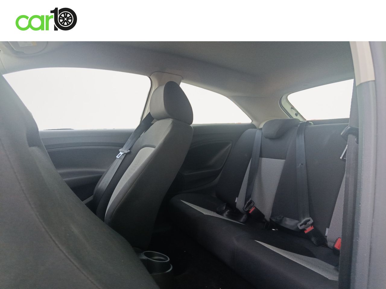 Seat Ibiza SC 1.4 TDI 90cv Reference  - Foto 10