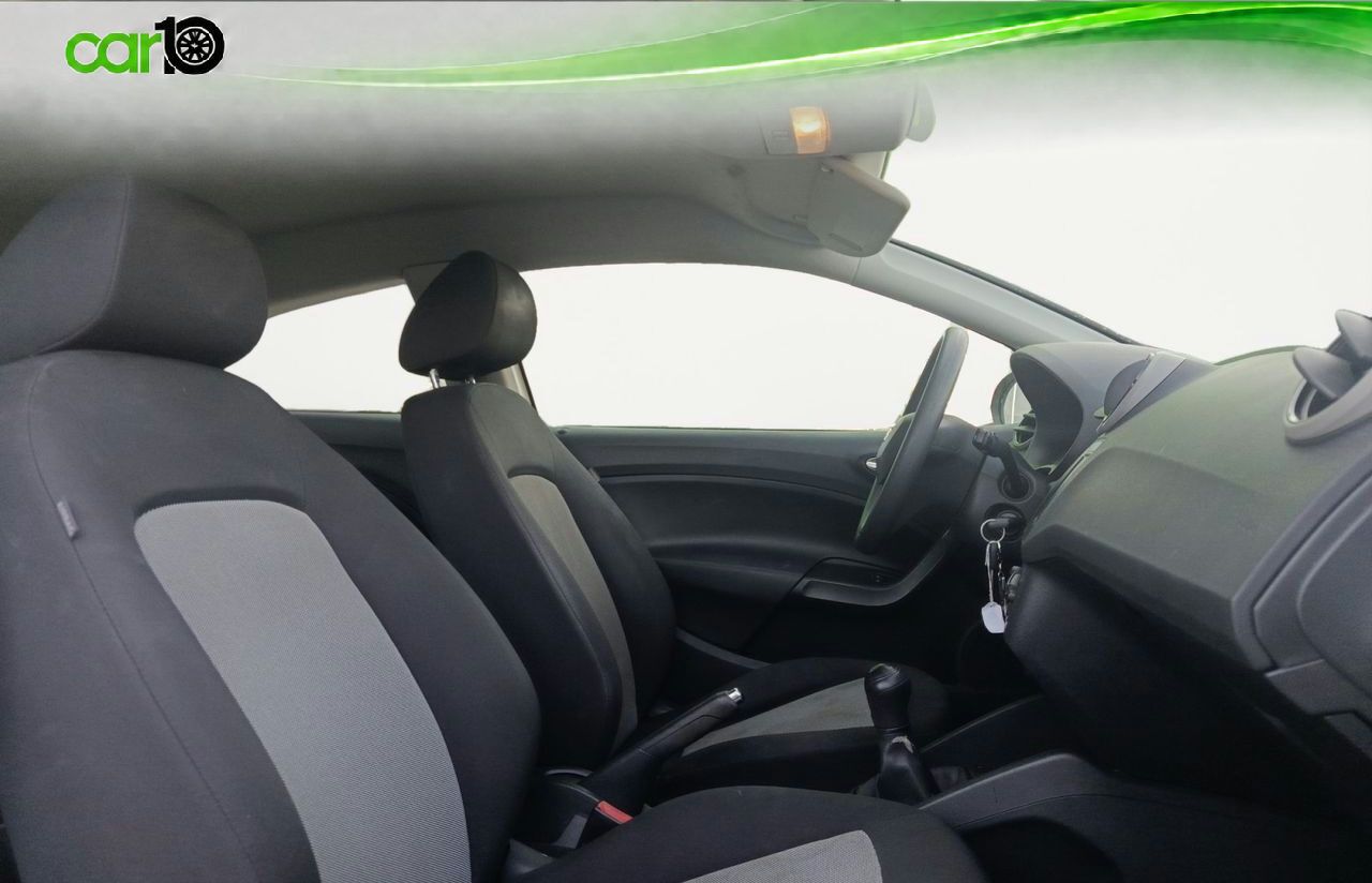 Seat Ibiza SC 1.4 TDI 90cv Reference  - Foto 12