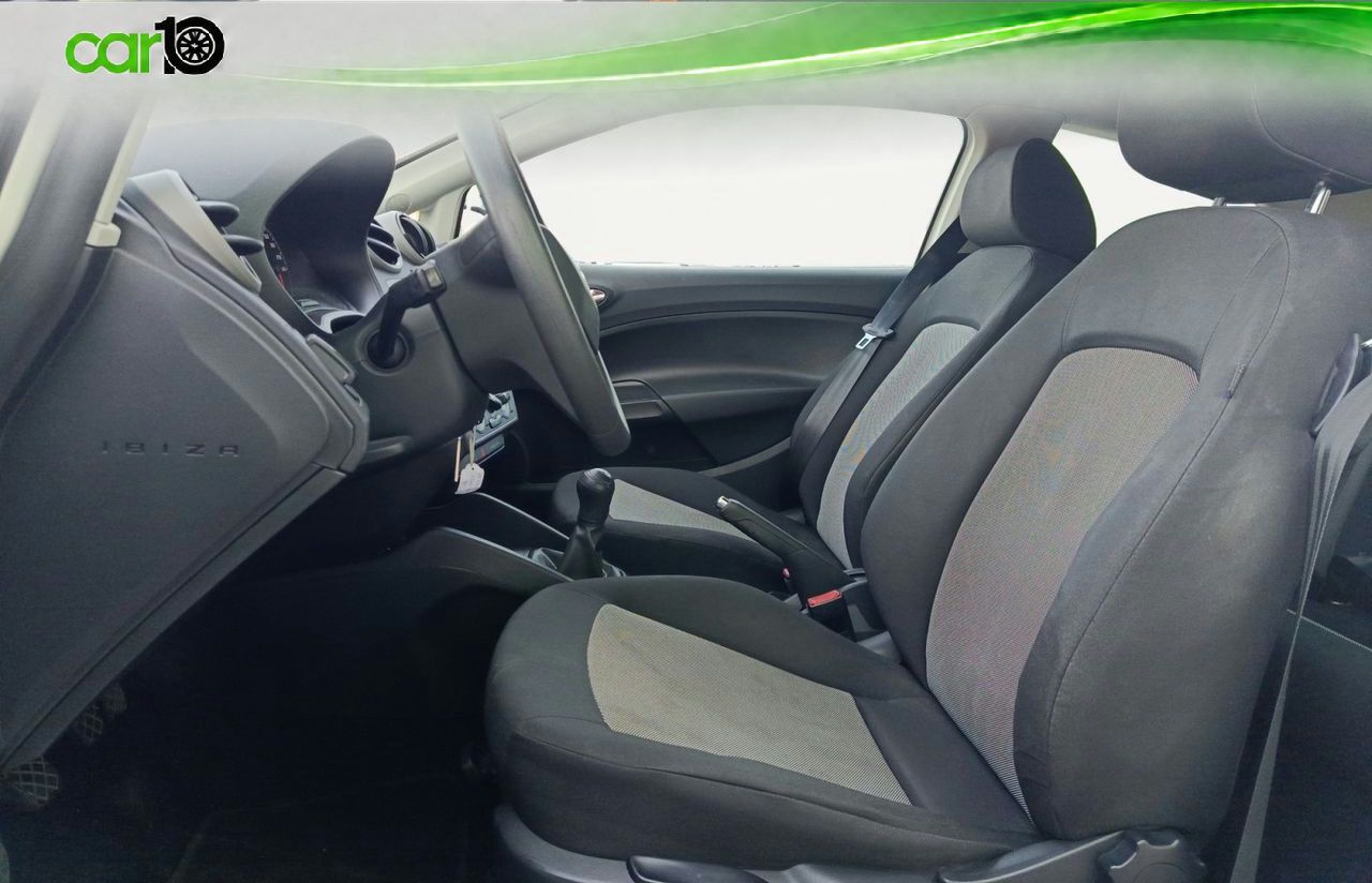 Seat Ibiza SC 1.4 TDI 90cv Reference  - Foto 7