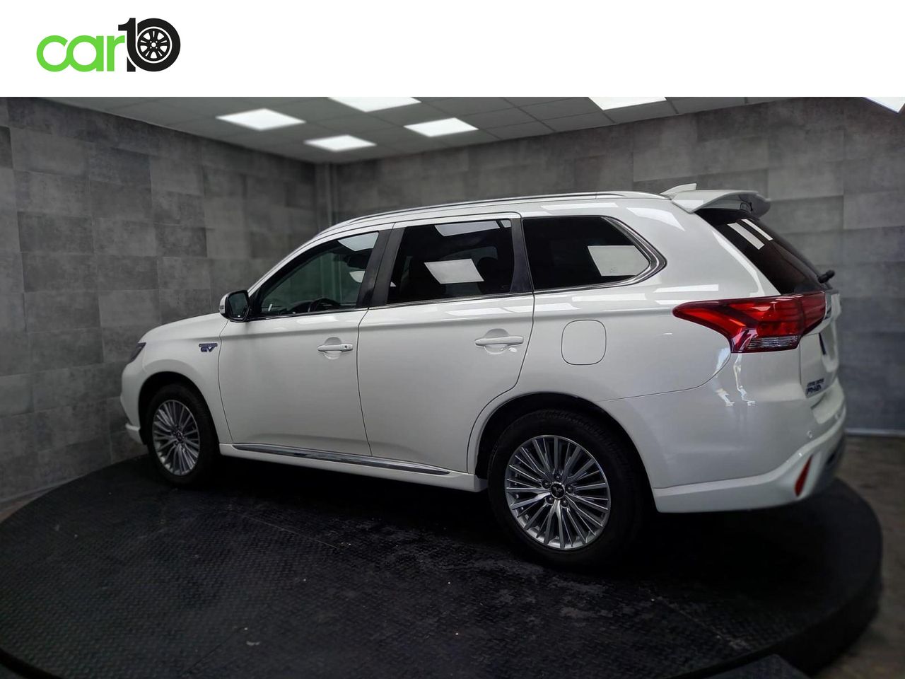 MITSUBISHI OUTLANDER 2.4 PHEV Kaiteki Auto 4WD  - Foto 7