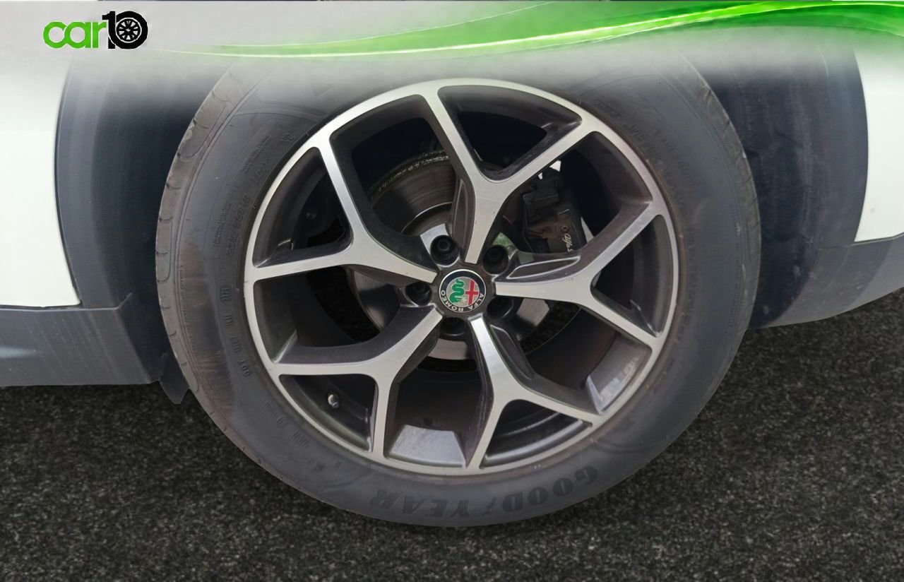 Alfa Romeo Stelvio 2.2 Diésel 140kW (190CV) Sprint+ Q4  - Foto 23