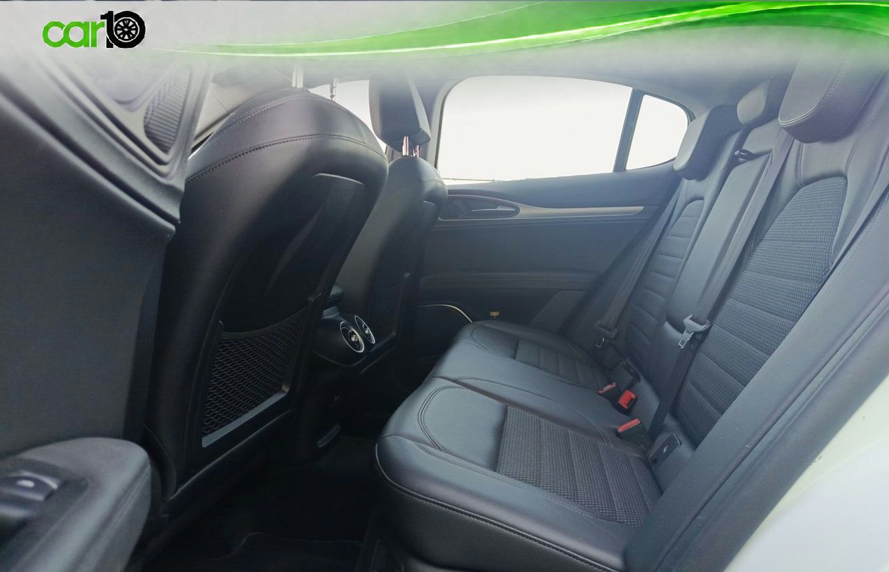 Alfa Romeo Stelvio 2.2 Diésel 140kW (190CV) Sprint+ Q4  - Foto 12