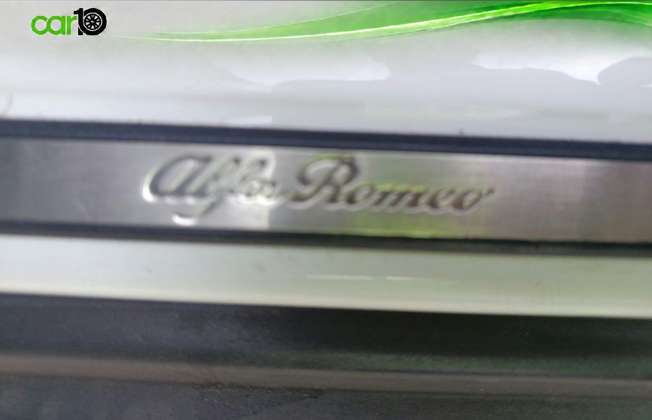 Alfa Romeo Stelvio 2.2 Diésel 140kW (190CV) Sprint+ Q4  - Foto 17