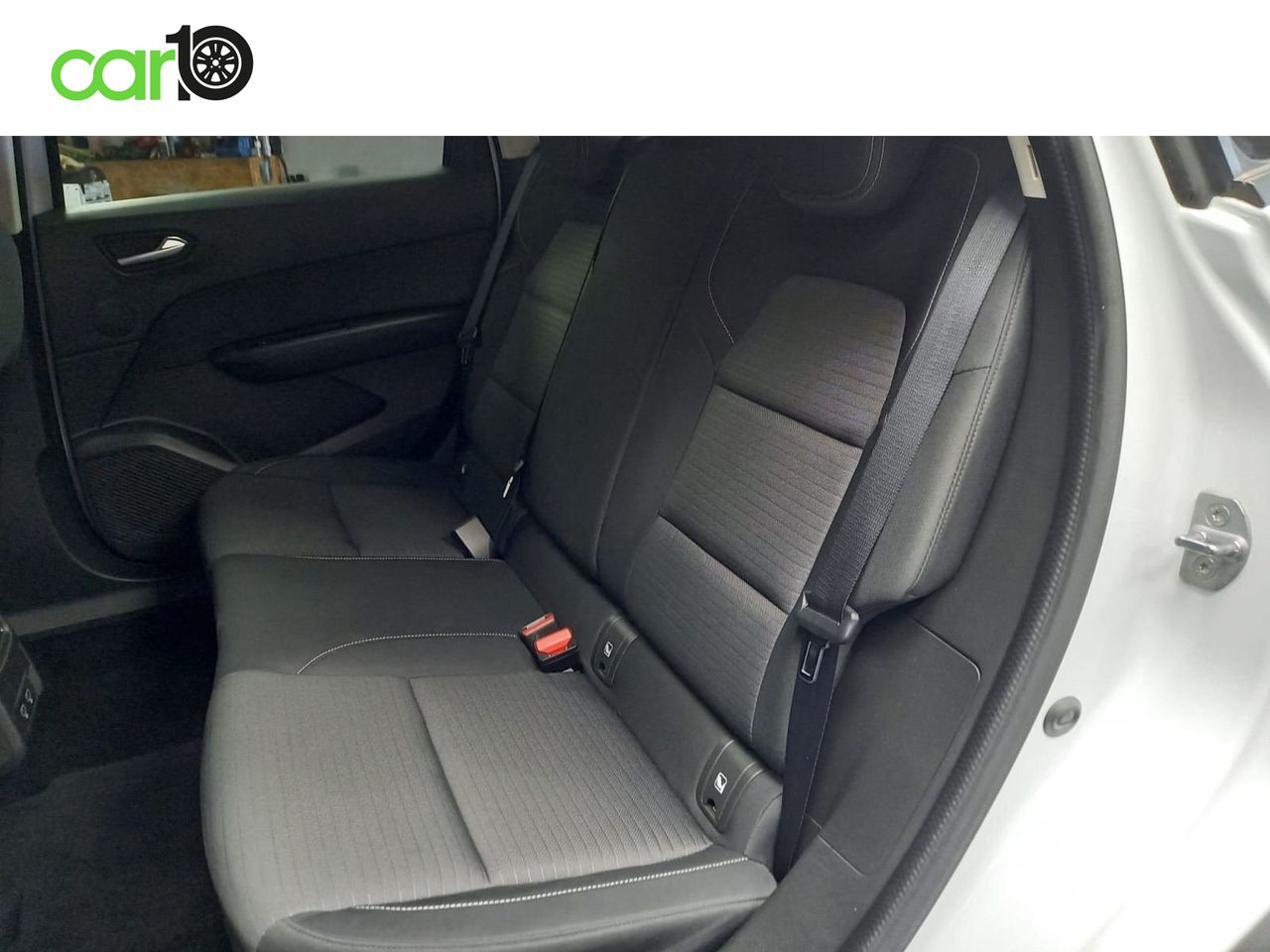 RENAULT ARKANA 1.3 TCe mild hybrid 140 CV Evolution EDC  - Foto 10