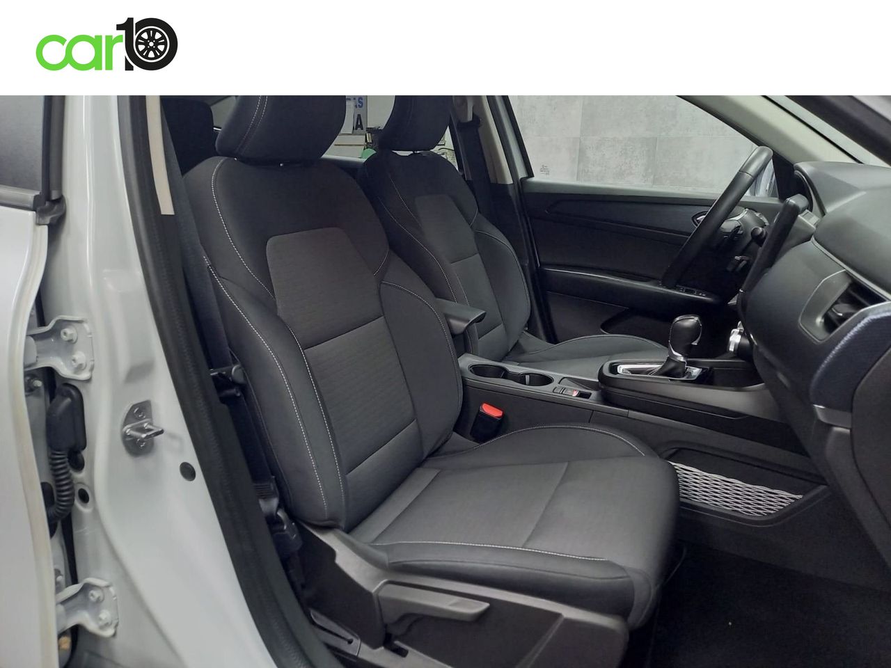 RENAULT ARKANA 1.3 TCe mild hybrid 140 CV Evolution EDC  - Foto 8