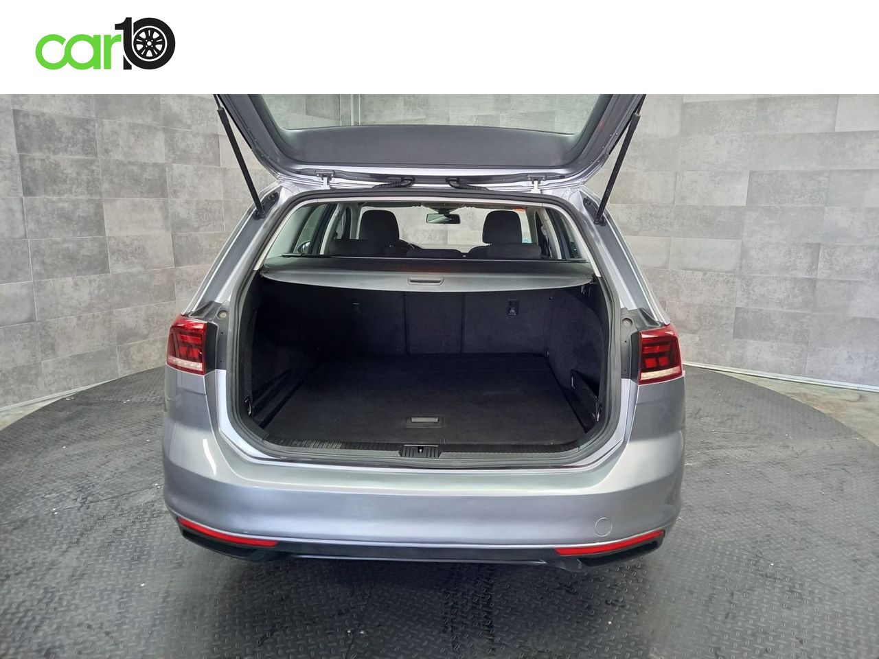VOLKSWAGEN PASSAT Variant Business 2.0 TDI 110kW  - Foto 11