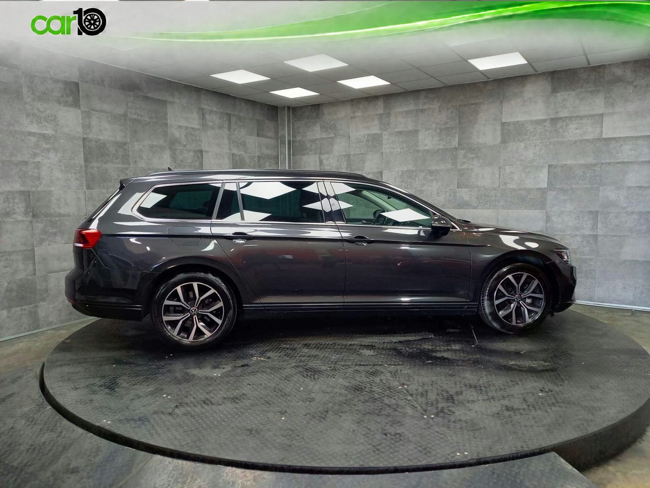 Volkswagen Passat Variant Executive 2.0 TDI 110kW DSG  - Foto 4