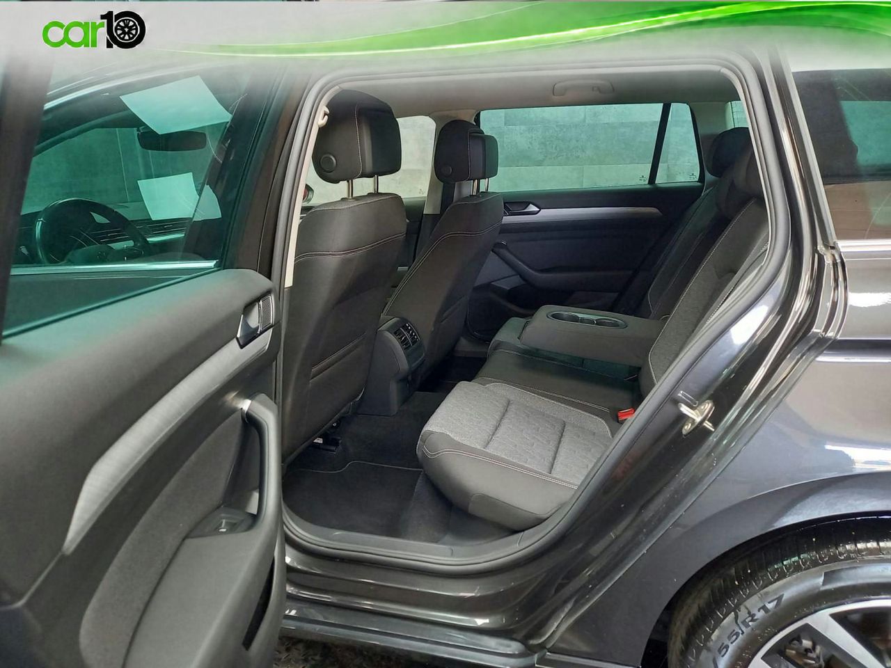 Volkswagen Passat Variant Executive 2.0 TDI 110kW DSG  - Foto 10