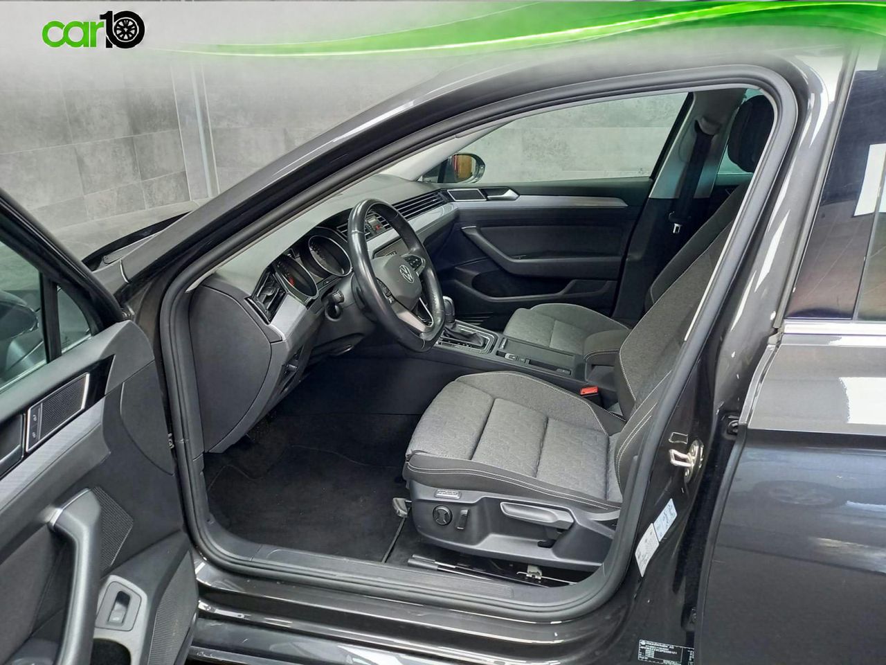 Volkswagen Passat Variant Executive 2.0 TDI 110kW DSG  - Foto 9